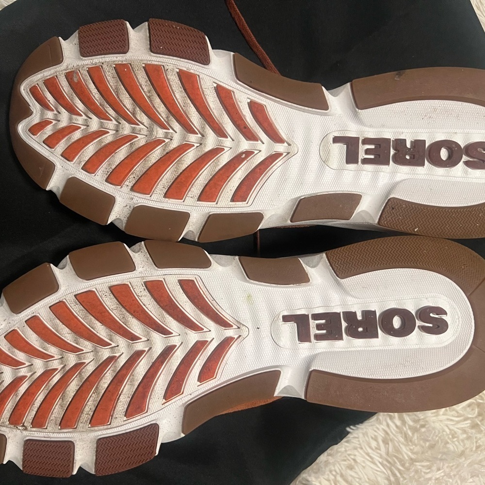 Sorel Men's Orange Sneakers - Picture 3 of 12